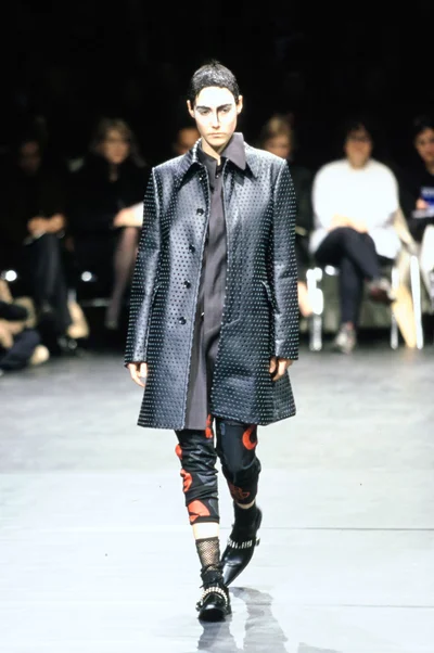 Look 3